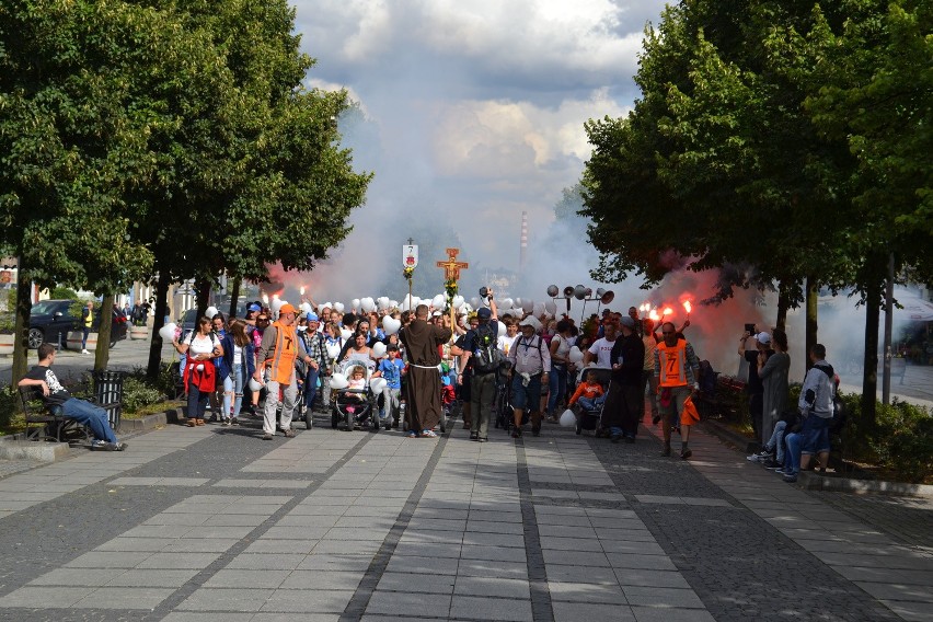 Pielgrzymka Krakowska dotarła na Jasną Górę [ZDJĘCIA]