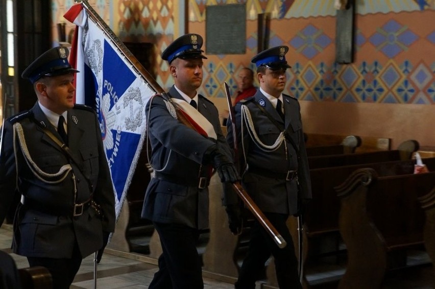 Święto Policji w Żywcu z honorami i awansami [ZOBACZ ZDJĘCIA]