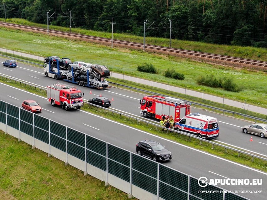 Zdarzenie drogowe na 487. kilometrze autostrady A4 w...