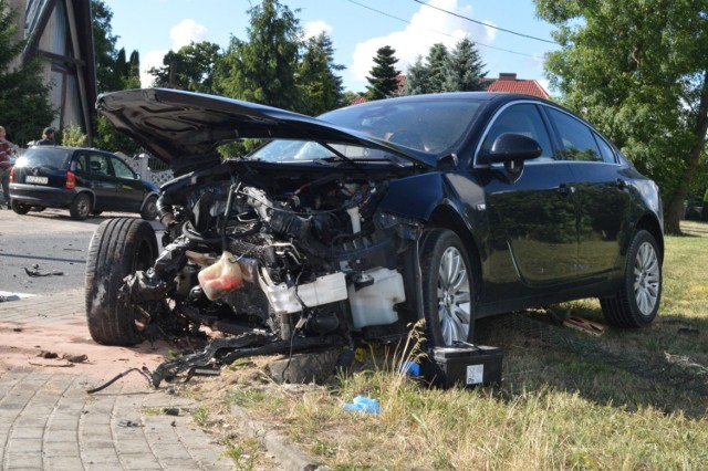 Wypadek w Chrząstowie. Zderzenie samochodów osobowych na DK 22 [zdjęcia]