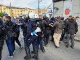 Są zarzuty za awanturę na Marszu Równości. Także dla uczestnika marszu