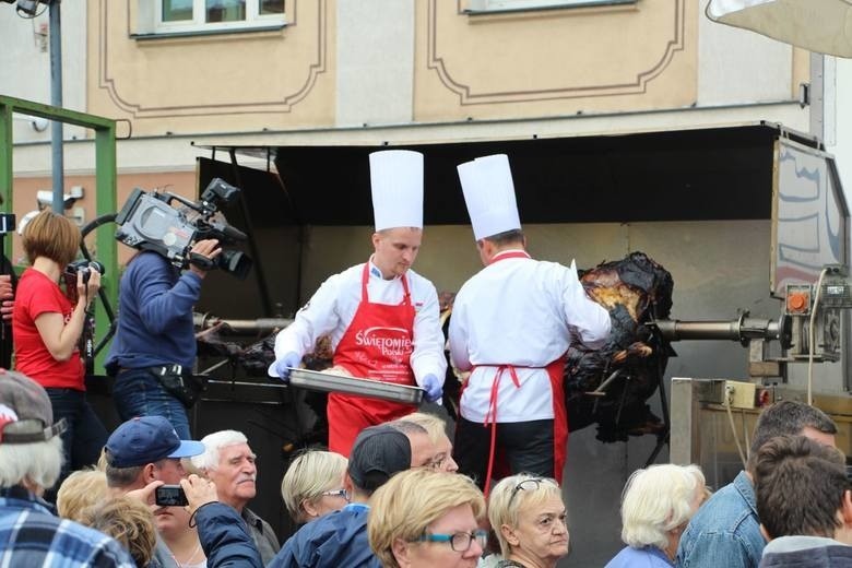 Tak na Świętomięsie Polskim bawiono się w innych miastach.