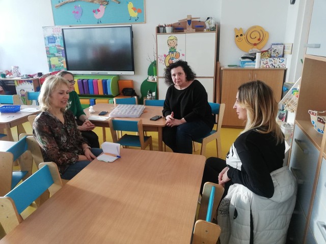 Szkolenie przedszkolanek z placówki w Gronowie pod kątem porozumiewania się z dziećmi z Ukrainy