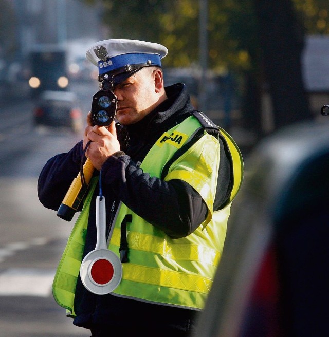 Dzięki Yanosikowi kierowcy ostrzegają się przed policją