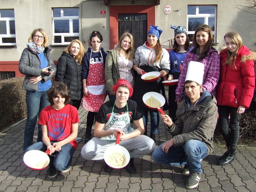 IV Pancake Race