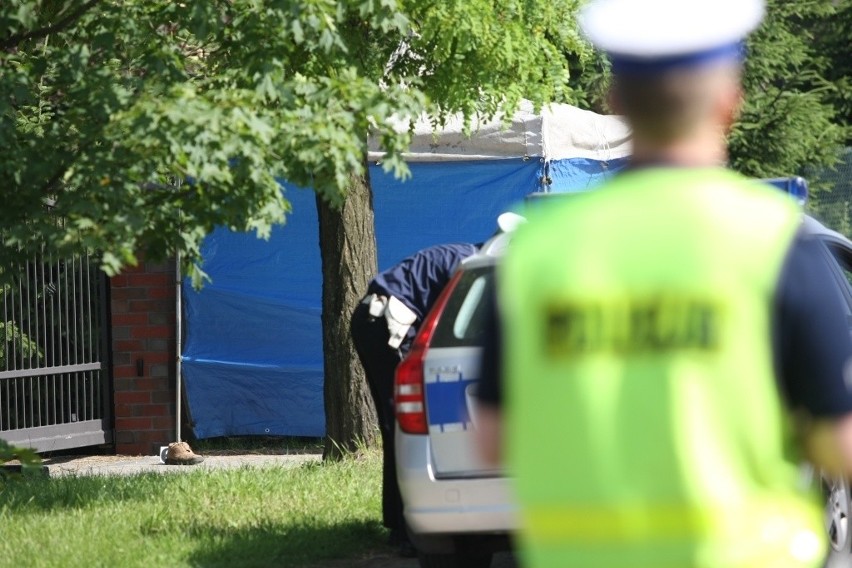 Wrocław: Wypadek na Kamieńskiego. Pieszy nie żyje, kierowca uciekł (ZDJĘCIA)