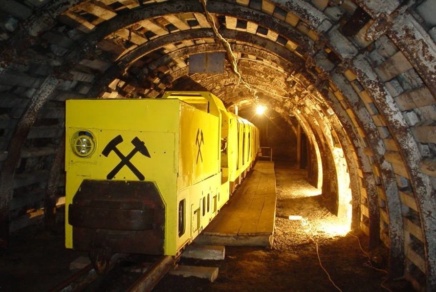 Podziemna trasa turystyczna przy byłej kopalni węgla...