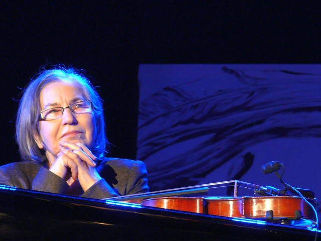 Danuta Steczkowska na koncercie w Miejskim Domu Kultury zorganizowanym w 70 rocznicę jej urodzin