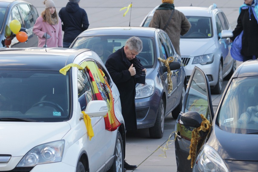 Samochodowy Orszak Trzech Króli w Gliwicach. Zobacz zdjęcia...