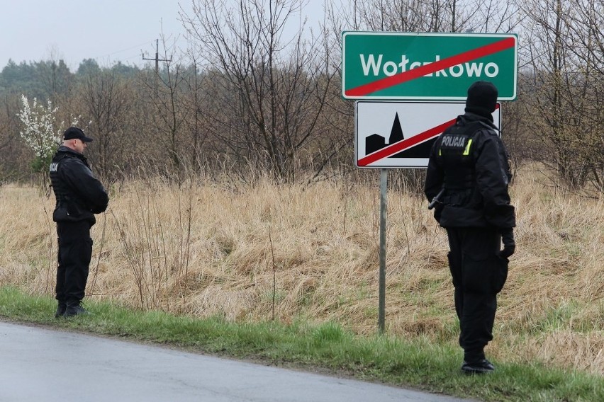 Gdy kilkanaście minut później nie zapukała do drzwi, rodzice...