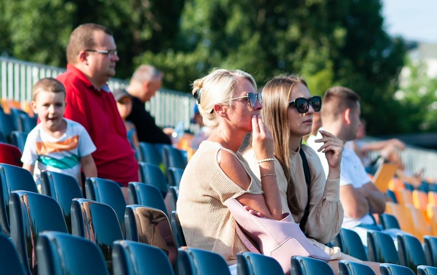 28.07.2021, Kraków: kibice na sparingu Wieczysta - Podhale...