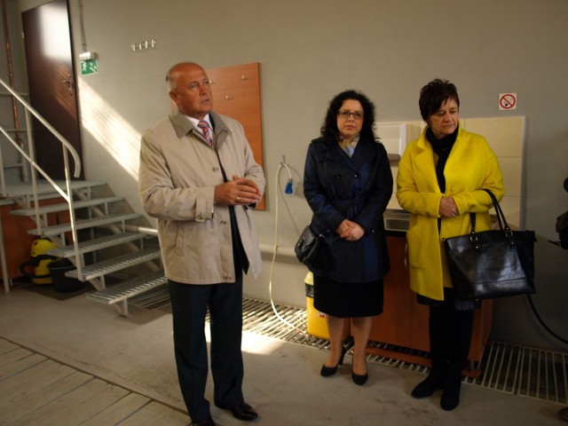 Pogotowie w Strumieniu to wspólne starania wójt Chybia, burmistrz Strumienia i dyrekcji Cieszyńskiego Pogotowia Ratunkowego, organu zarządzającego zespołem ratowników.