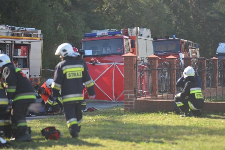 Dwóch motocyklistów w ciężkim stanie trafiło do szpitala po...