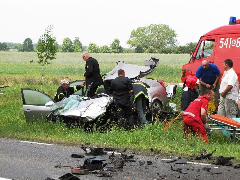 Wypadek pod Wąsewem na krajowej "60" - 08-06-2011