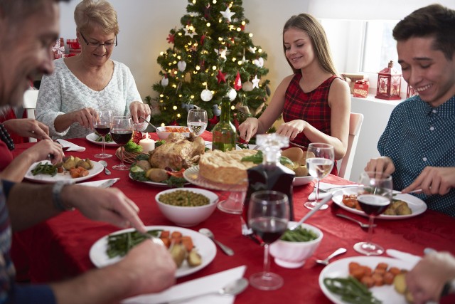 Organizujesz święta, a wśród Twoich gości będą zdeklarowani wegetarianie? Podpowiadamy z jakich przepisów skorzystać