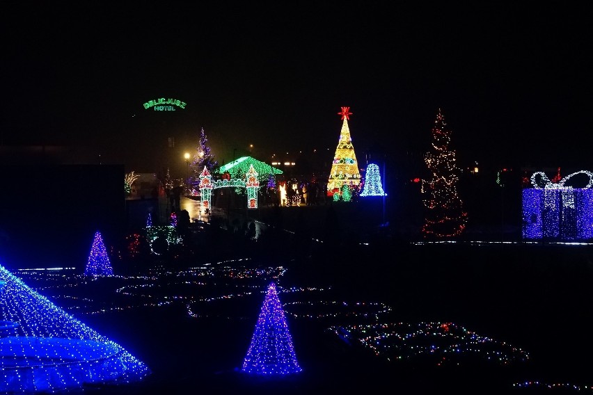 DELI Park w Rosnówku: Przenieś sie do Świątecznej Krainy!