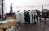 W Sosnowicach przewróciła się ciężarówka wioząca 27 ton zboża. W zdarzeniu nikt nie ucierpiał