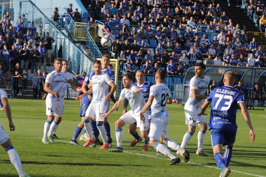 eWinner 2 liga. Stal Rzeszów bezbramkowo zremisowała w hicie z Ruchem Chorzów [RELACJA, ZDJĘCIA]