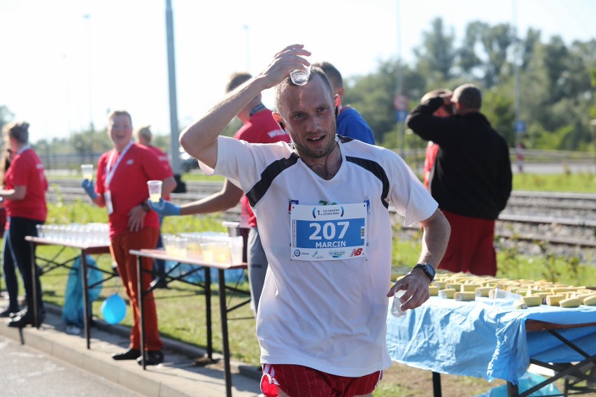 Migawki z poprzednich edycji maratonu w Szczecinie.
