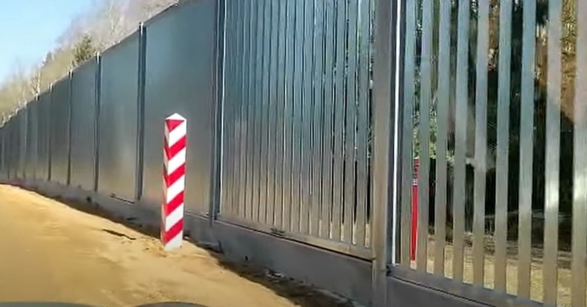 Budowa zapory na granicy