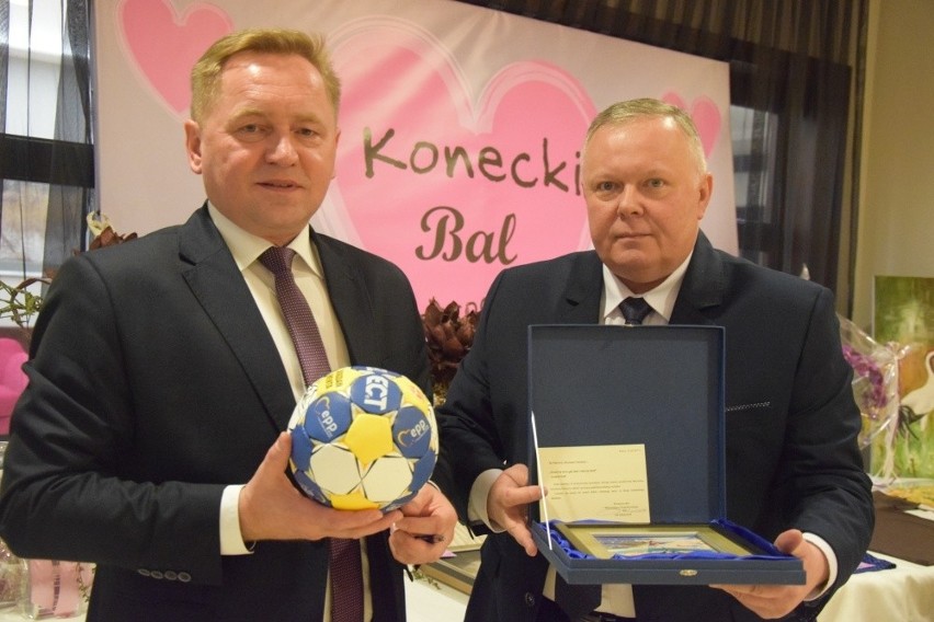 Bal dobroczynny Stowarzyszenia Projekt Świętokrzyskie w Końskich