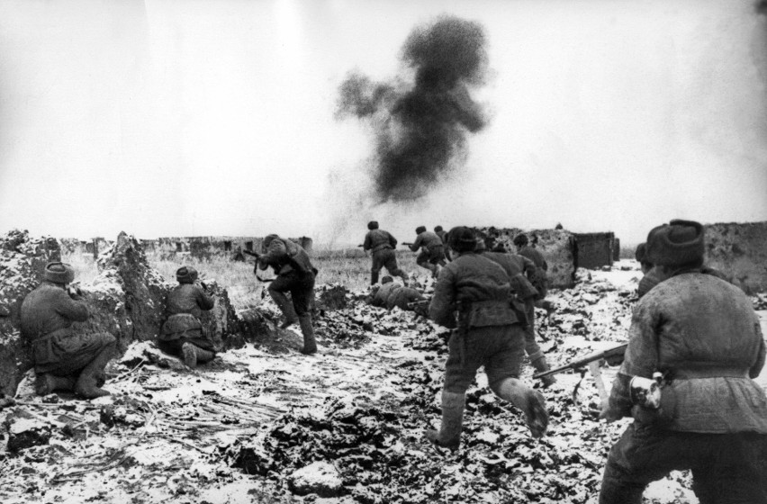 Sowieccy żołnierze w czasie bitwy pod Stalingradem