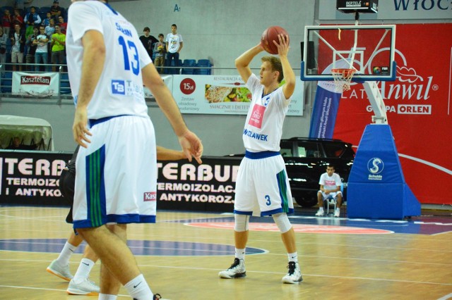   WIĘCEJ O MECZU TUTAJ  Wsad K. Młynarskiego na koniec meczuWideo: Fragmenty meczu Anwil - Polpharma finał Kasztelan BASKETBALL Cup 2016