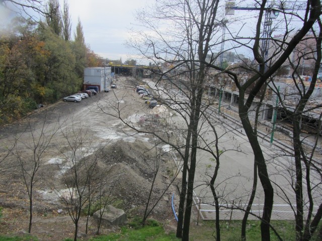 Jeszcze w 2013 r. ówczesny wiceprezydent Mirosław Kruszczyński mówił iż miasto chce jak najszybciej sprzedać ten teren