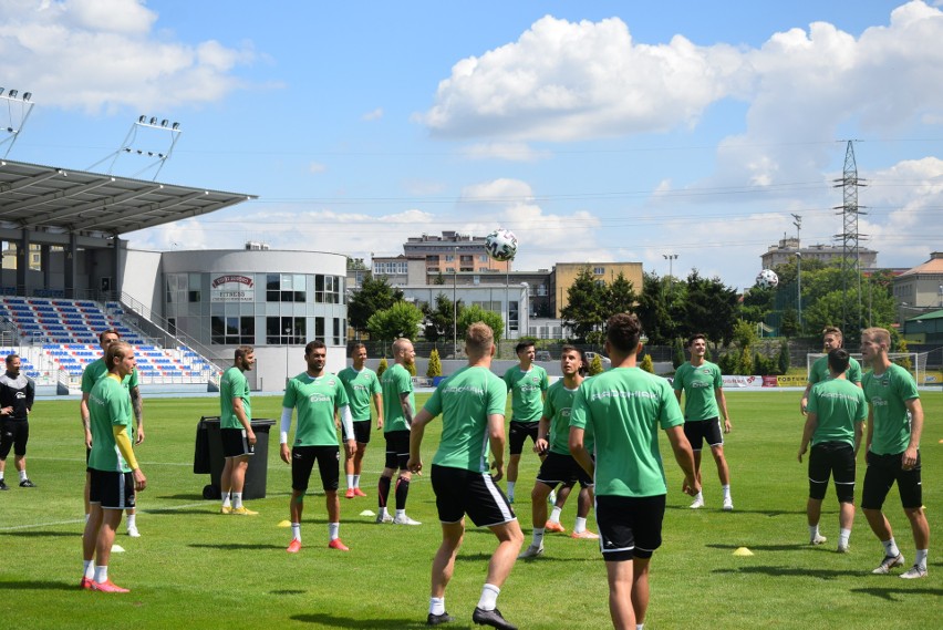 Fortuna 1 Liga. Wtorkowy trening piłkarzy Radomiaka Radom przed środowym meczem z Bruk-Bet Termalicą w Niecieczy ZDJĘCIA