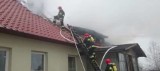 Nowa Wieś Mała. Trzylatka i dwie kobiety spłonęły w pożarze domu (wideo)