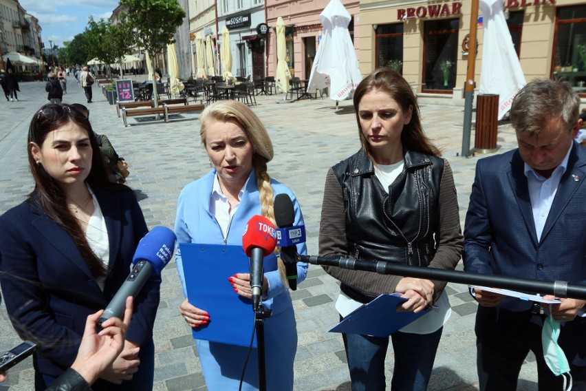 Joanna Mucha atakuje prezydenta Dudę i... zaraz się z tego wycofuje