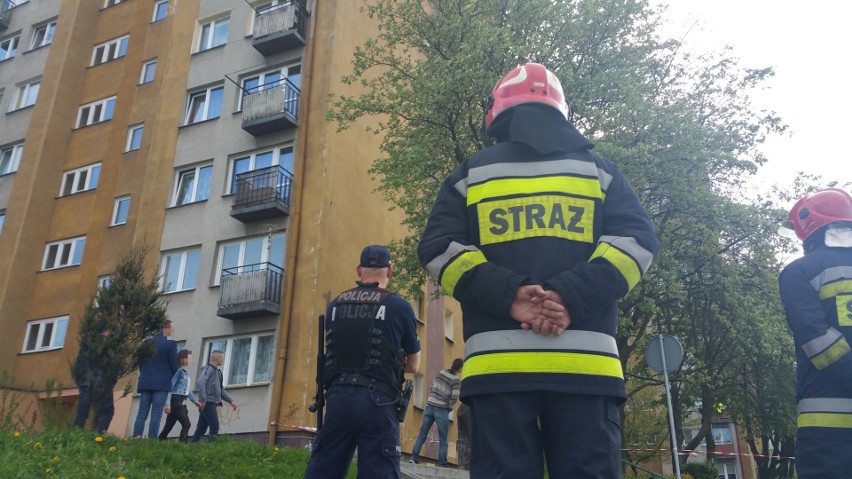 17-latek groził, że wyskoczy z dziewiątego piętra w Kielcach