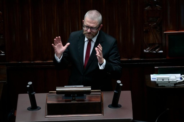 Grzegorz Braun: Posłowie Konfederacji padają ofiarą czegoś, co w życiu cywilnym nazywane jest mobbingiem.