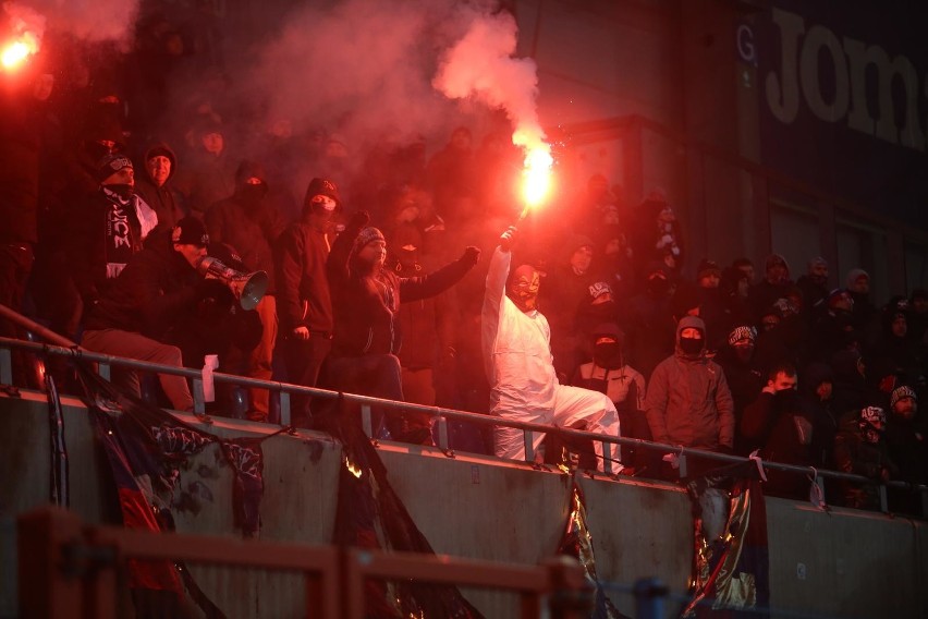 02.03.2018 rok. Piast - Górnik, derby przerwane w 81....