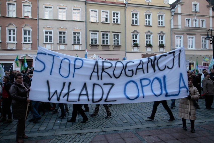 Protest odbył się dokładnie w rok od pierwszej informacji na...