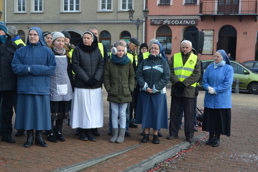 Częstochowa: Wigilia dla ubogich na Starym Rynku [ZDJĘCIA]