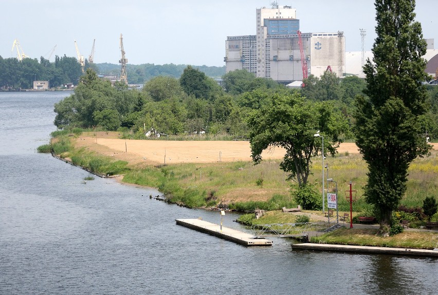 Szczecin: Plaża z widokiem na Wały Chrobrego. Kiedy otwarcie? [zdjęcia]