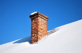 Ocieplenie komina – kiedy warto o tym pomyśleć? Dowiedz się, czym najlepiej ocieplić komin