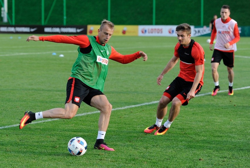 600 osób oglądało wtorkowy popołudniowy trening...