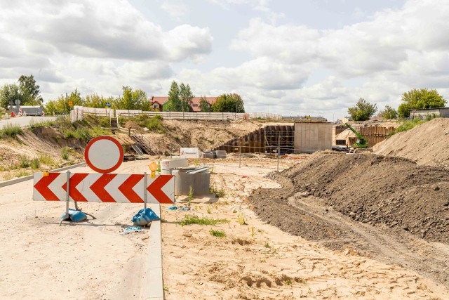 Przebudowa Klepackiej trwa. Od środy kierowcy będą jeździć drogą tymczasową