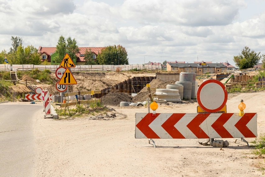 Przebudowa Klepackiej trwa. Od środy kierowcy będą jeździć...