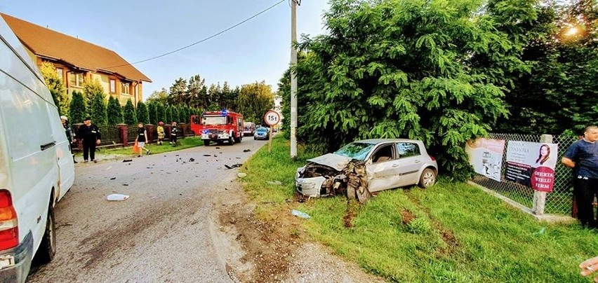 Stary Lubotyń. Wypadek na skrzyżowaniu w Starym Lubotyniu