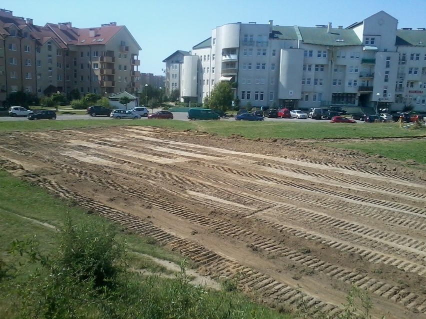 Tak powstawało boisku na Placu Jana Pawła II w Gorzowie...