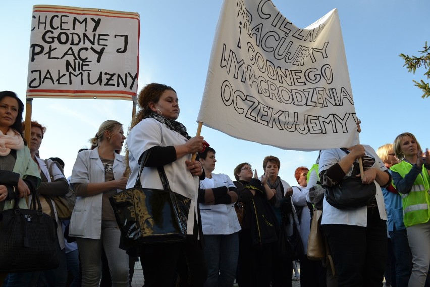 Szpital w Raciborzu zdobył kasę z NFZ. Co z pielęgniarkami?