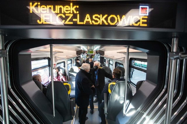 Połączenie kolejowe Wrocław Główny - Jelcz-Laskowice uruchomione będzie dla pasażerów od 12 grudnia 2021 roku.
