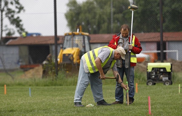 Ruszyla rozbudowa trybuny na stadionie miejskim...