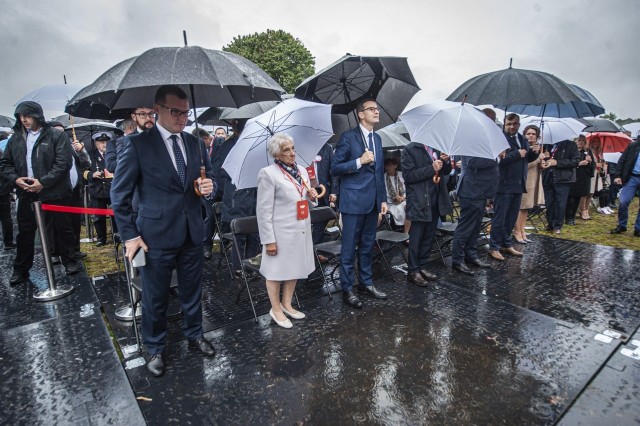 Bobolice były w niedzielę gospodarzem IV Ogólnopolskiego Święta "Wdzięczni polskiej wsi". Gościem imprezy był premier Mateusz Morawiecki.Czytaj więcej: W Bobolicach bije serce polskiej wsi. Mateusz Morawiecki: Polska wieś zasługuje, by wyrównać warunki życia między wsią a miastem [WIDEO]