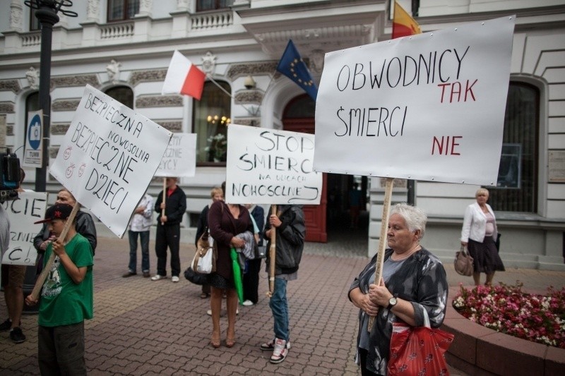 Obwodnica Nowosolnej. Protest mieszkańców [FILM, zdjęcia]