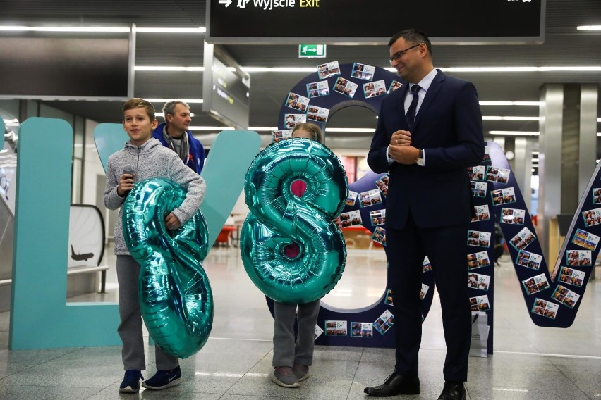 Balice. Ośmiomilionowy pasażer w Kraków Airport. To nowy rekord wśród polskich lotnisk regionalnych