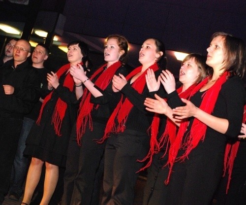 Krakowską publiczność oraz jury zachwyciły piosenki wykonywane przez Chór PO.